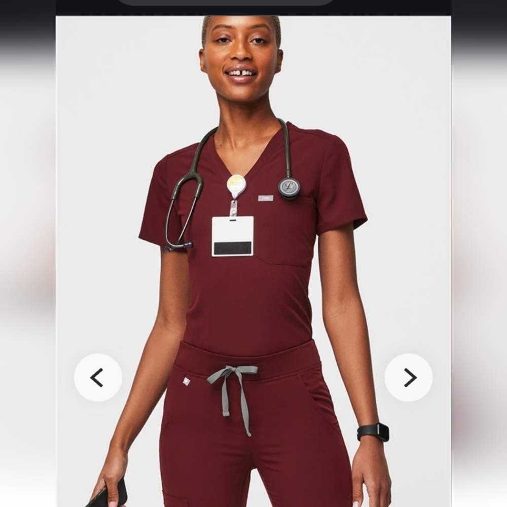 Figs Burgundy Technical Collection Top XL